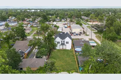 7805 Farnsworth Street #A, Houston, TX 77022 - Photo 29