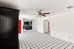 2027 Shadow Rock Dr, Houston, TX 77339 - Photo 15