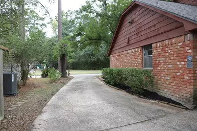 2027 Shadow Rock Drive, Houston, TX 77339 - Photo 9