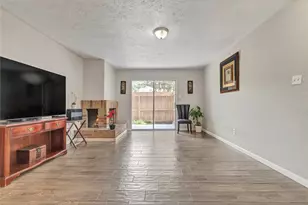 10555 Turtlewood Ct, Houston, TX 77072 - Photo 13