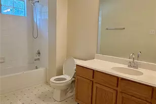 8922 Benning Dr, Houston, TX 77031 - Photo 7