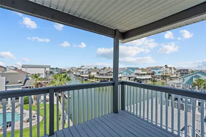 138 Isles End Road, Galveston, TX 77554 - Photo 29