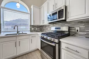 17711 Shelby Oaks Cir, Richmond, TX 77407 - Photo 15