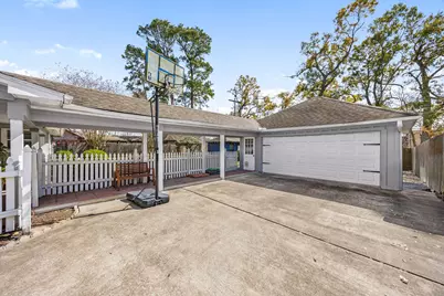 4819 Chantilly Lane, Houston, TX 77092 - Photo 31