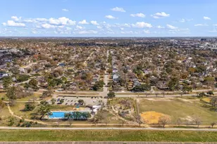 4819 Chantilly Ln, Houston, TX 77092 - Photo 37