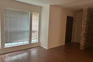 13190 Trail Hollow Dr, Houston, TX 77079 - Photo 9