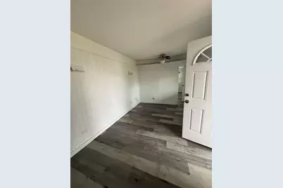 310 E Jack Avenue, Baytown, TX 77520 - Photo 5