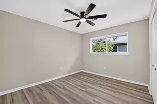 1647 Seagate Ln, Houston, TX 77062 - Photo 33