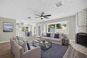 1647 Seagate Ln, Houston, TX 77062 - Photo 11