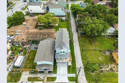 3211 Avenue K, Galveston, TX 77550 - Photo 37