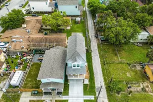 3211 Avenue K, Galveston, TX 77550 - Photo 37