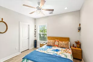 3211 Avenue K, Galveston, TX 77550 - Photo 19