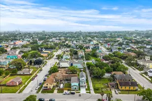3211 Avenue K, Galveston, TX 77550 - Photo 41
