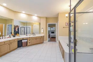 9115 Symphonic Ln, Houston, TX 77040 - Photo 13