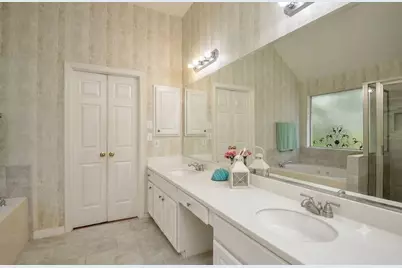 2515 Lansing Circle, Pearland, TX 77584 - Photo 31