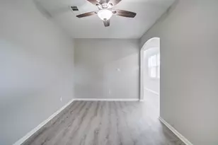 13242 Rustic Garden Dr, Houston, TX 77083 - Photo 9