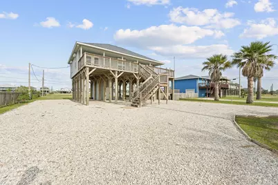 904 Surf Drive, Surfside Beach, TX 77541 - Photo 19
