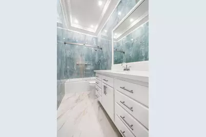 4023 Breakwood Drive, Houston, TX 77025 - Photo 17