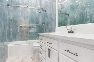 4023 Breakwood Dr, Houston, TX 77025 - Photo 17