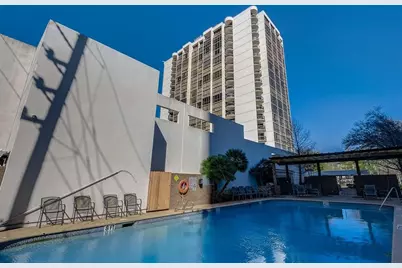 5001 Woodway Drive #1304, Houston, TX 77056 - Photo 25