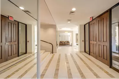 5001 Woodway Drive #1304, Houston, TX 77056 - Photo 19