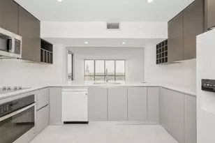 5001 Woodway Dr, Houston, TX 77056 - Photo 1