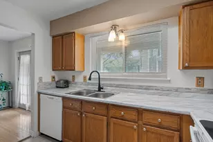 18515 Egret Bay Blvd, Webster, TX 77058 - Photo 5