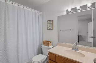 18515 Egret Bay Blvd, Webster, TX 77058 - Photo 17