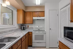 18515 Egret Bay Blvd, Webster, TX 77058 - Photo 7