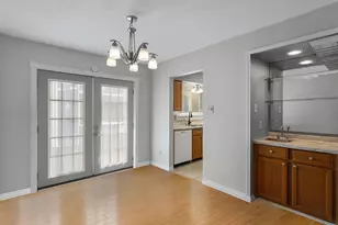 18515 Egret Bay Blvd, Webster, TX 77058 - Photo 9