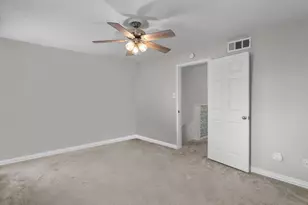 18515 Egret Bay Blvd, Webster, TX 77058 - Photo 13