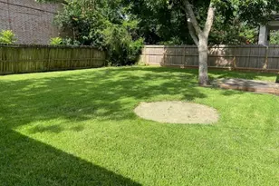 5213 Linden St, Bellaire, TX 77401 - Photo 9