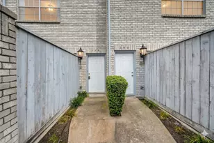 338 Wilcrest Dr, Houston, TX 77042 - Photo 3