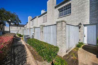338 Wilcrest Drive #338, Houston, TX 77042 - Photo 3