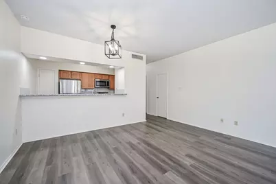 338 Wilcrest Drive #338, Houston, TX 77042 - Photo 5