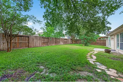9718 Trailing Moss Court, Houston, TX 77064 - Photo 31