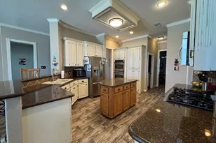 814 Sunset Trail, Angleton, TX 77515 - Photo 3