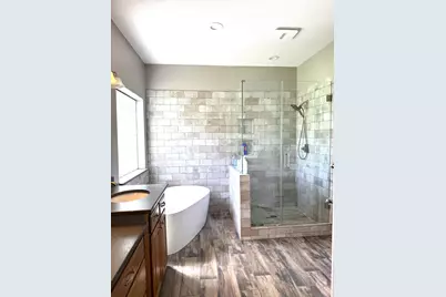 814 Sunset Trail, Angleton, TX 77515 - Photo 9