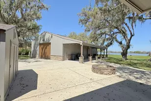 814 Sunset Trail, Angleton, TX 77515 - Photo 17