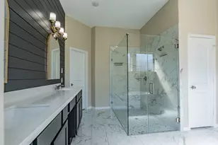 11903 Oakwood Dr, Mont Belvieu, TX 77535 - Photo 17