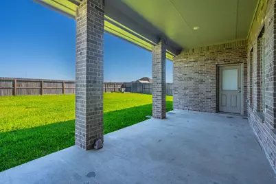 11903 Oakwood Dr, Mont Belvieu, TX 77535 - Photo 27