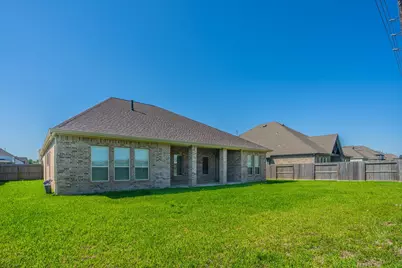 11903 Oakwood Dr, Mont Belvieu, TX 77535 - Photo 29