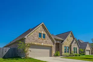 11903 Oakwood Dr, Mont Belvieu, TX 77535 - Photo 3