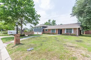 606 Scenic Dr, Baytown, TX 77521 - Photo 5