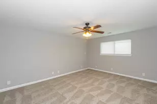 606 Scenic Dr, Baytown, TX 77521 - Photo 23
