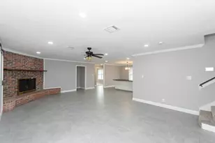 606 Scenic Dr, Baytown, TX 77521 - Photo 11