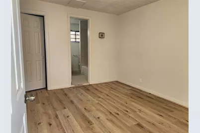 8531 Hiawatha Drive, Houston, TX 77036 - Photo 15