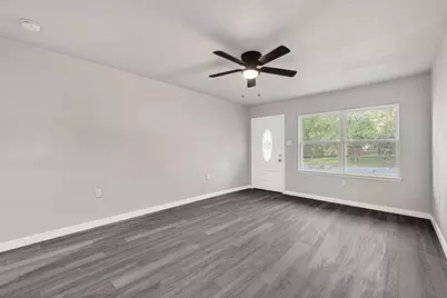 10609 Murr Way, Houston, TX 77048 - Photo 5