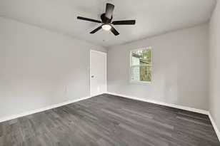 10609 Murr Way, Houston, TX 77048 - Photo 13