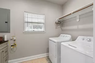 413 E Spruce St, Huntington, TX 75949 - Photo 15